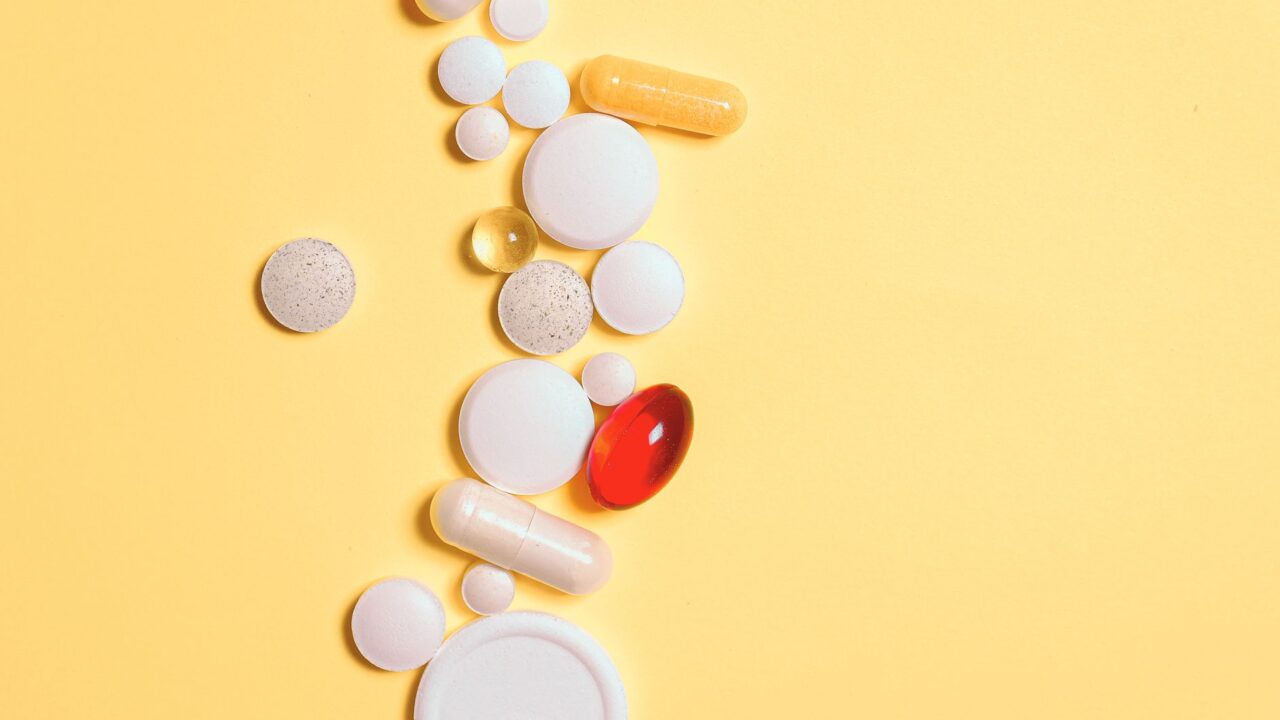 Best Longevity Supplements (2026): What the Evidence Supports