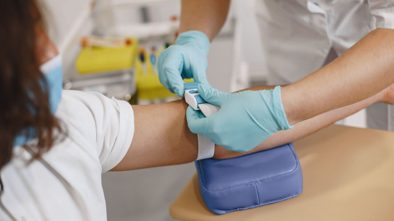 Annual Wellness Visit vs Physical: What’s the Difference?