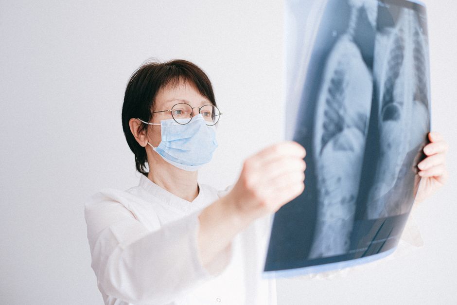 What Is Creatinine in a Blood Test? The Kidney Number Most People Misr - doctor reviewing scan