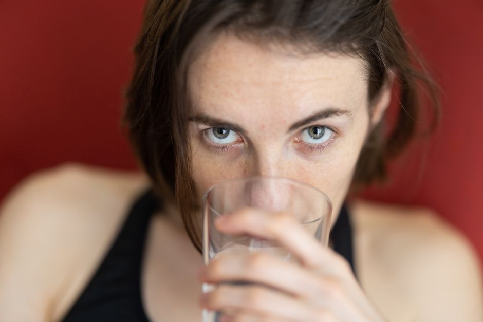 What Does Low Uric Acid in a Blood Test Mean? - drinking water hydration