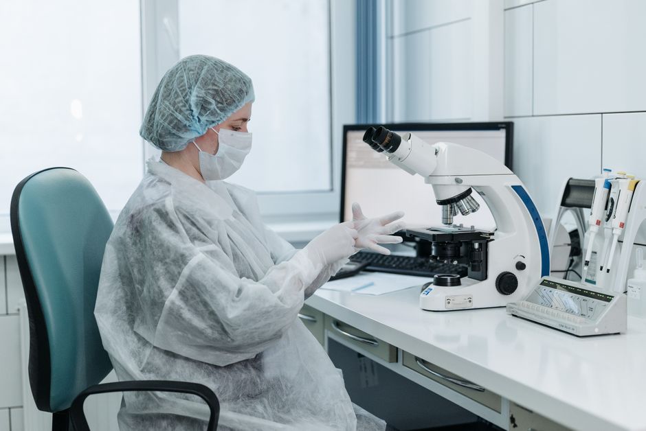What Does High Calcium Mean in a Blood Test? Causes and When to Worry - medical laboratory technician