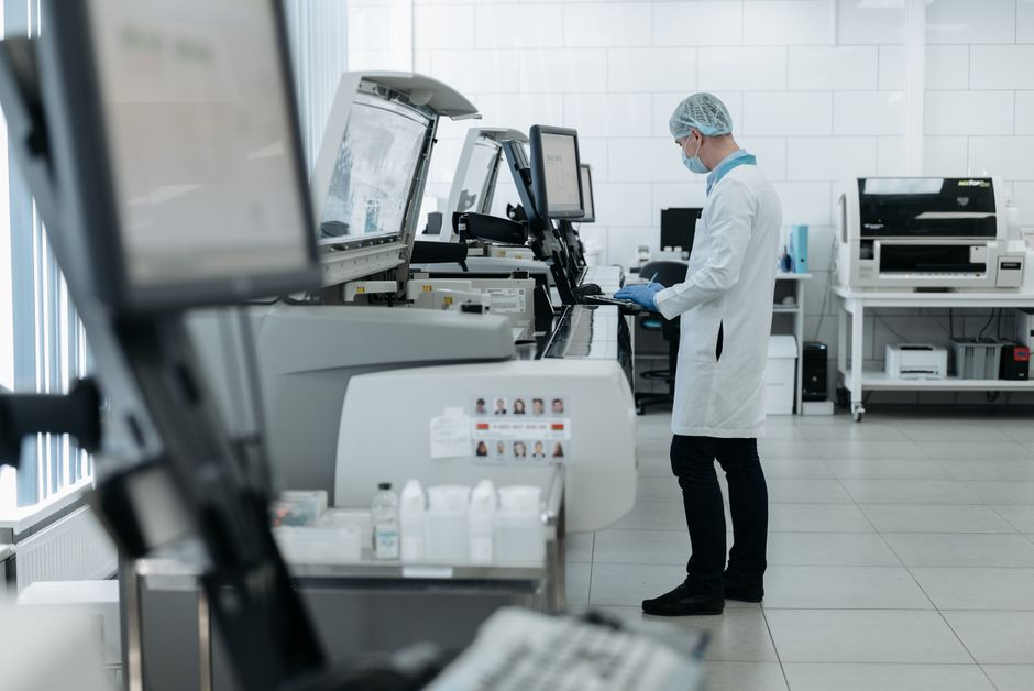 What Is Chloride in a Blood Test? The Quiet Electrolyte That Reveals Y - modern medical lab