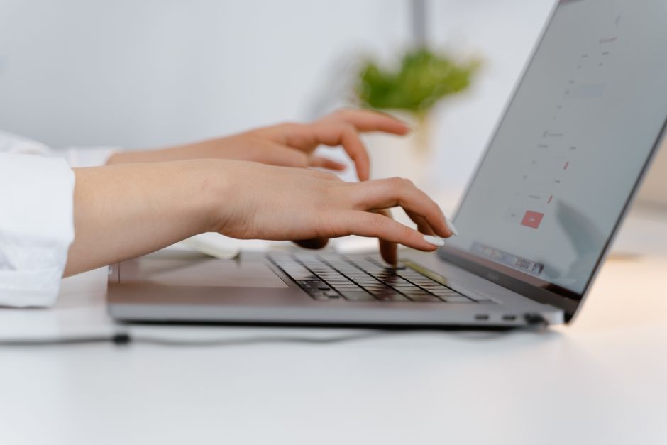 Direct-to-Consumer Blood Testing: How It Actually Works - person using laptop health app