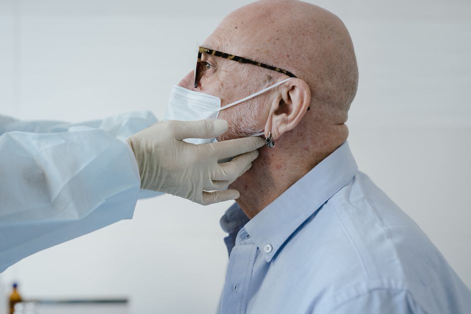 Best At-Home Thyroid Test of 2026: 5 Services Compared - thyroid neck examination