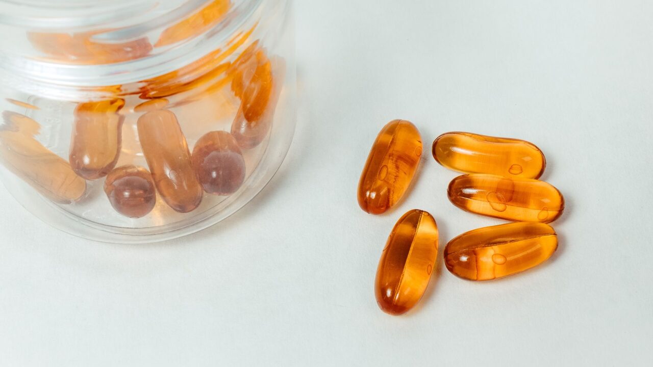 What Is a Vitamin B12 Blood Test? Normal Range and Results