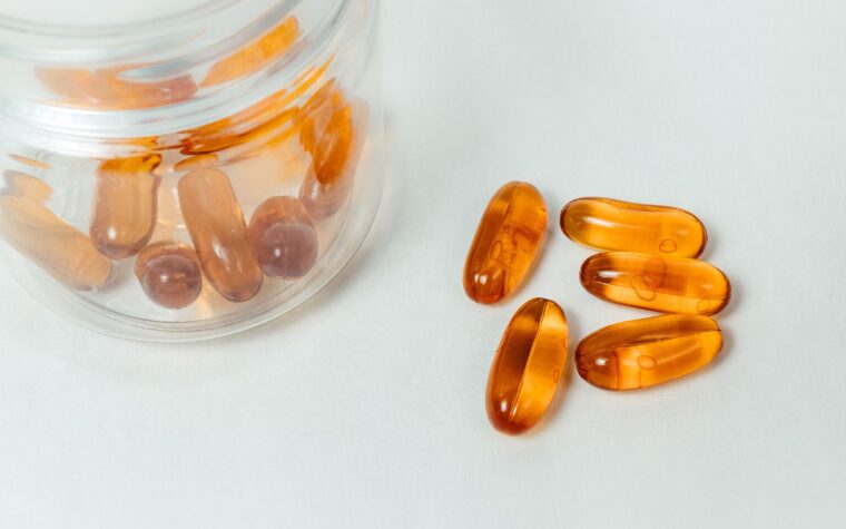 What Is a Vitamin B12 Blood Test? Normal Range and Results